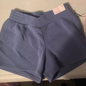 NEW- if it were me Blue Juniors Shorts. With V waistband